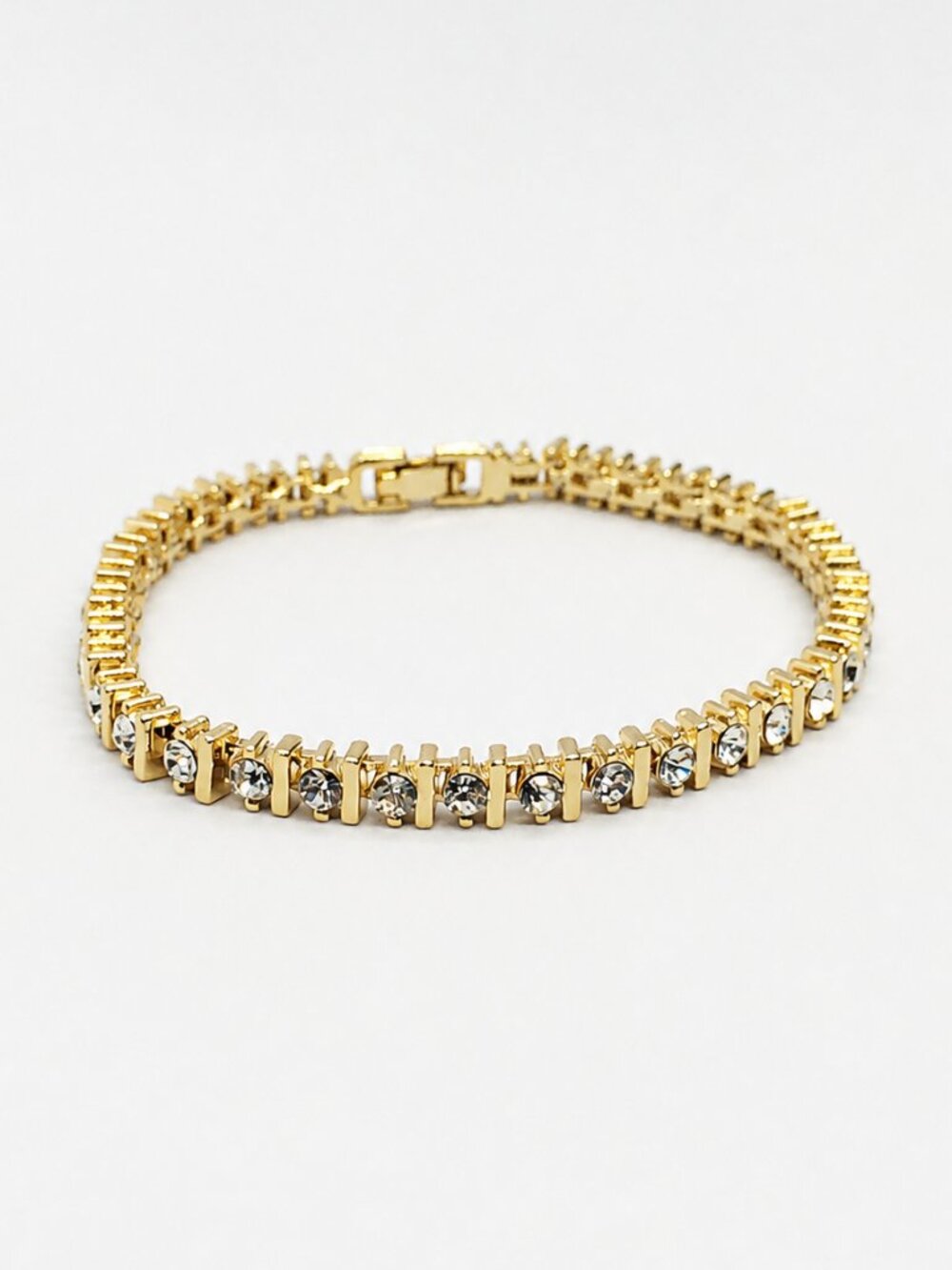 VINTAGE TENNIS BRACELET Gold Tone Clear Rhinestone 7.5" Elegant Unsigned
